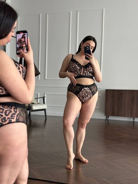 Жіночий комплект білизни PLUS SIZE леопардовий з мереживом DO3623-4XL фото